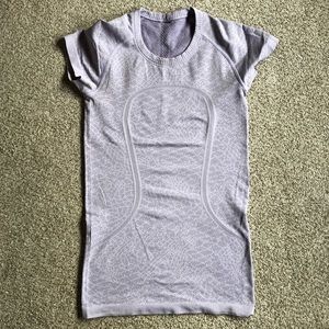 Lululemon Swiftly Tech size 2